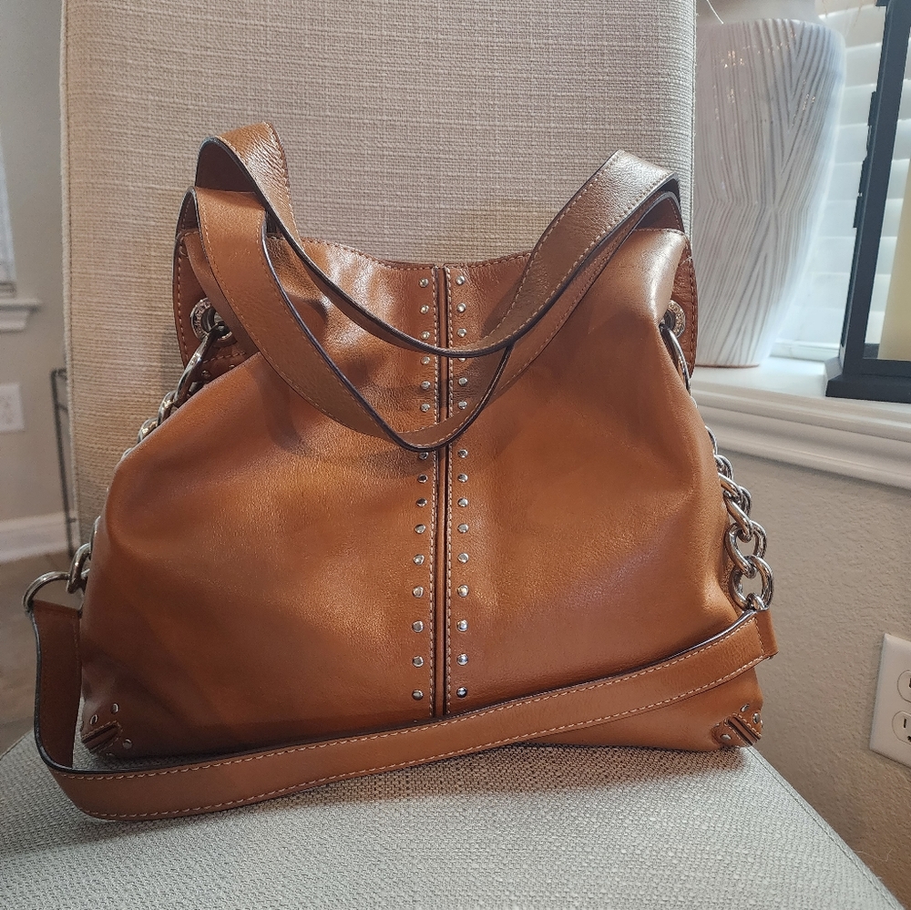 Michael Kors large Aster with silver studs- luggage brown